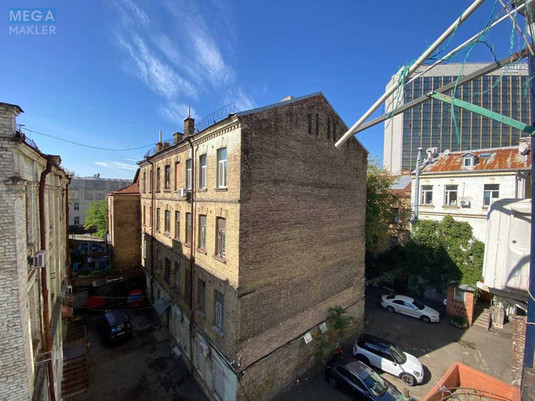 Продаж 3 кімнатної квартири (97/52/10), 3 пов. 4 пов. будинку, <a class="location-link" href="/kiev/" title="Недвижимость Київ">Київ</a>, <a class="location-link" href="/kiev/shevchenkovskij/" title="Недвижимость Шевченківський район">Шевченківський р-н</a>, Саксаганского ул., 147 (изображение 17)