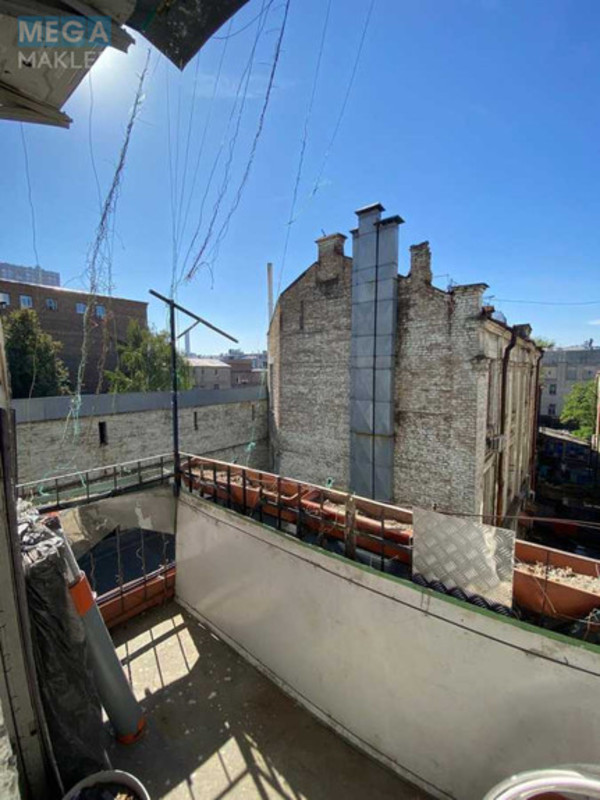 Продаж 3 кімнатної квартири (97/52/10), 3 пов. 4 пов. будинку, <a class="location-link" href="/kiev/" title="Недвижимость Київ">Київ</a>, <a class="location-link" href="/kiev/shevchenkovskij/" title="Недвижимость Шевченківський район">Шевченківський р-н</a>, Саксаганского ул., 147 (изображение 19)
