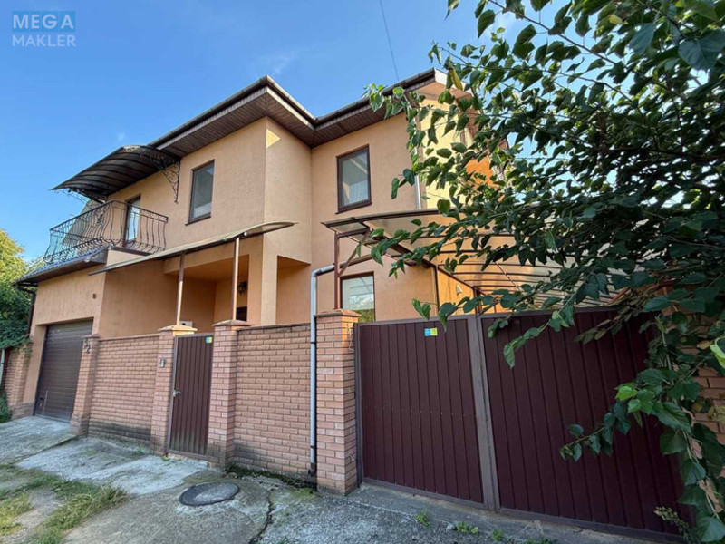 Продаж дома, 3 поверху, 260 кв.м, 6 кімнат, ділянка 5 соток, <a class="location-link" href="/kiev/" title="Недвижимость Київ">Київ</a>, <a class="location-link" href="/kiev/darnickij/" title="Недвижимость Дарницький район">Дарницький р-н</a>, 158-я Садовая ул., 52 (изображение 6)