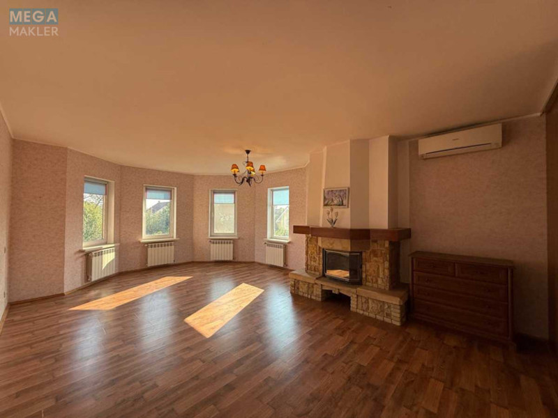 Продаж дома, 3 поверху, 260 кв.м, 6 кімнат, ділянка 5 соток, <a class="location-link" href="/kiev/" title="Недвижимость Київ">Київ</a>, <a class="location-link" href="/kiev/darnickij/" title="Недвижимость Дарницький район">Дарницький р-н</a>, 158-я Садовая ул., 52 (изображение 15)