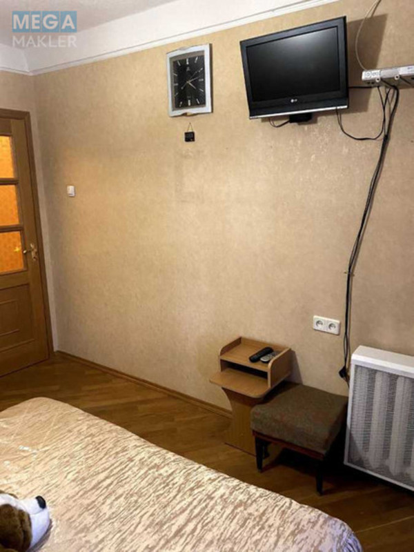 Оренда 2 кімнатної квартири, <a class="location-link" href="/kiev/" title="Недвижимость Київ">Київ</a>, <a class="location-link" href="/kiev/svyatoshinskij/" title="Недвижимость Святошинський район">Святошинський р-н</a>, Миколи Ушакова вул., 8 (изображение 6)