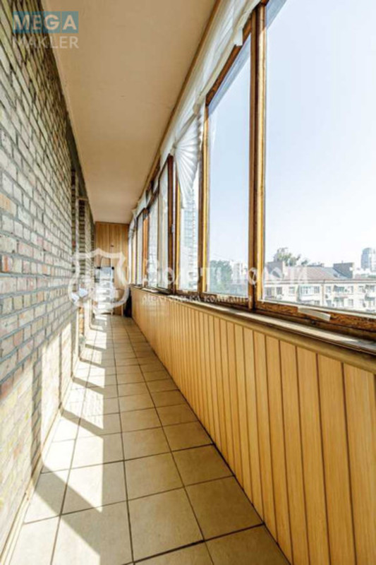 Продаж 2 кімнатної квартири (65/34/8,6), 9 пов. 10 пов. будинку, <a class="location-link" href="/kiev/" title="Недвижимость Київ">Київ</a>, <a class="location-link" href="/kiev/shevchenkovskij/" title="Недвижимость Шевченківський район">Шевченківський р-н</a>, Гоголівська вул., 36 (изображение 4)