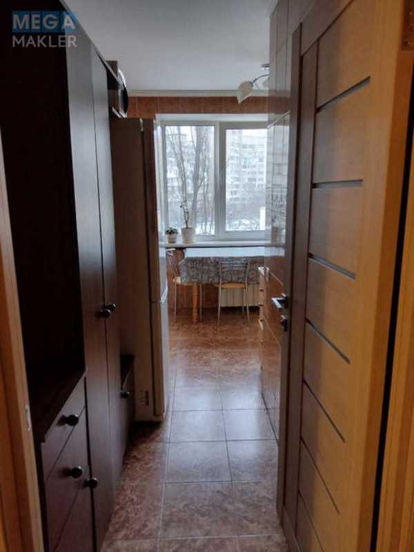 Оренда кімнати (підселення), <a class="location-link" href="/kiev/" title="Недвижимость Київ">Київ</a>, <a class="location-link" href="/kiev/obolonskij/" title="Недвижимость Оболонський район">Оболонський р-н</a>, Маршала Тимошенко ул., 4а (изображение 2)
