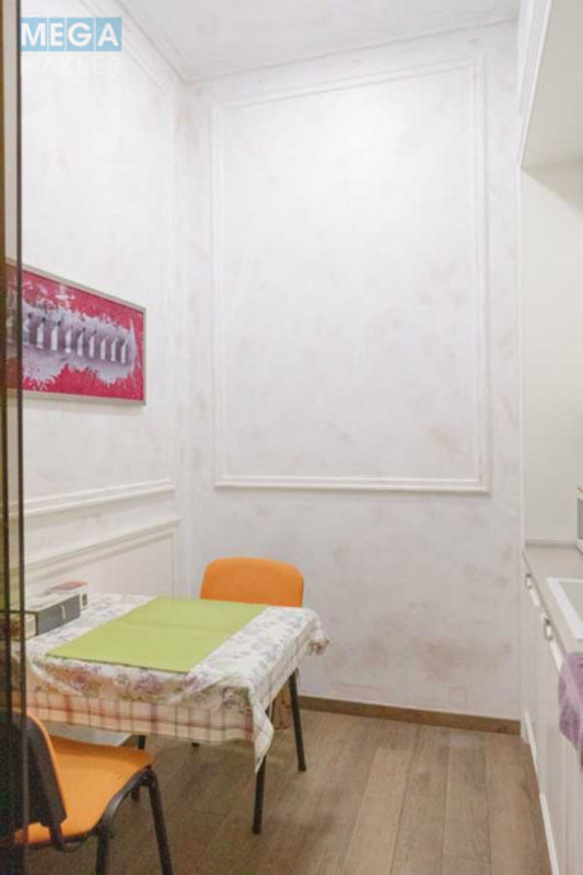 Продаж комерційної нерухомості, 110&nbsp;кв.м, под офис, <a class="location-link" href="/kiev/" title="Недвижимость Київ">Київ</a>, <a class="location-link" href="/kiev/shevchenkovskij/" title="Недвижимость Шевченківський район">Шевченківський р-н</a>, Пушкінська вул., 33 (изображение 10)