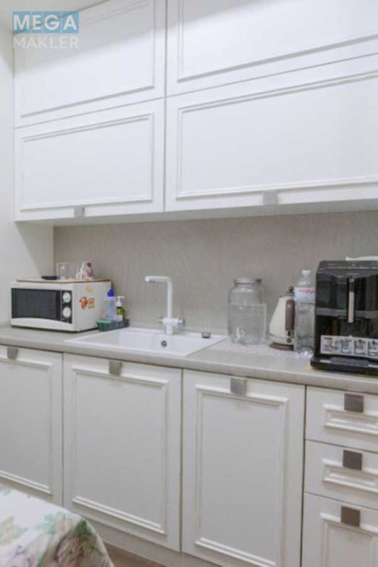 Продаж комерційної нерухомості, 110&nbsp;кв.м, под офис, <a class="location-link" href="/kiev/" title="Недвижимость Київ">Київ</a>, <a class="location-link" href="/kiev/shevchenkovskij/" title="Недвижимость Шевченківський район">Шевченківський р-н</a>, Пушкінська вул., 33 (изображение 12)