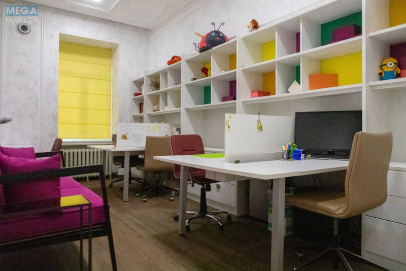 Продаж комерційної нерухомості, 110&nbsp;кв.м, под офис, <a class="location-link" href="/kiev/" title="Недвижимость Київ">Київ</a>, <a class="location-link" href="/kiev/shevchenkovskij/" title="Недвижимость Шевченківський район">Шевченківський р-н</a>, Пушкінська вул., 33 (изображение 19)