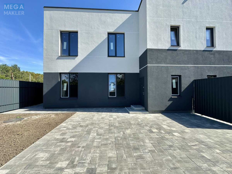 Продаж дома, 2 поверху, 120 кв.м, 3 кімнати, ділянка 1,60 сотка, <a class="location-link" href="/kalinovka-pgt-kv/" title="Недвижимость Калинівка">Калинівка</a>, Провулок Вишневий, 2 (изображение 2)
