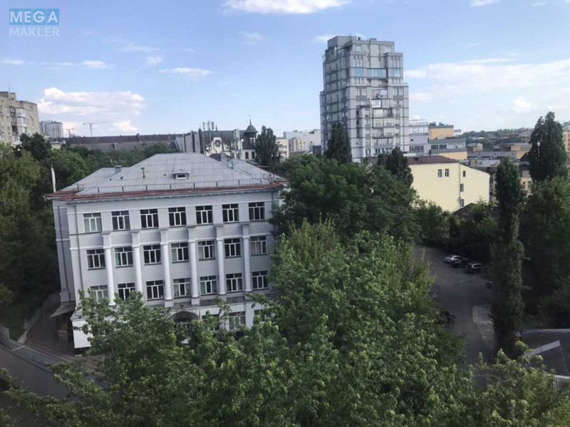 Оренда 2 кімнатної квартири, <a class="location-link" href="/kiev/" title="Недвижимость Київ">Київ</a>, <a class="location-link" href="/kiev/shevchenkovskij/" title="Недвижимость Шевченківський район">Шевченківський р-н</a>, Льва Толстого вул., 33 (изображение 3)