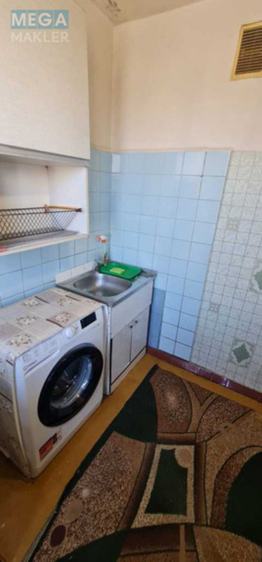 Оренда 3 кімнатної квартири, <a class="location-link" href="/kiev/" title="Недвижимость Київ">Київ</a>, <a class="location-link" href="/kiev/dneprovskij/" title="Недвижимость Дніпровський район">Дніпровський р-н</a>, Миропольская ул., 3 (изображение 14)