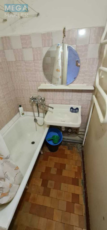 Оренда 3 кімнатної квартири, <a class="location-link" href="/kiev/" title="Недвижимость Київ">Київ</a>, <a class="location-link" href="/kiev/dneprovskij/" title="Недвижимость Дніпровський район">Дніпровський р-н</a>, Миропольская ул., 3 (изображение 17)