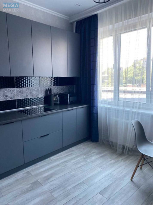Оренда 1 кімнатної квартири, <a class="location-link" href="/odessa/" title="Недвижимость Одеса">Одеса</a>, <a class="location-link" href="/odessa/primorskij/" title="Недвижимость Приморський район">Приморський р-н</a>, Каманина, 16а (изображение 2)