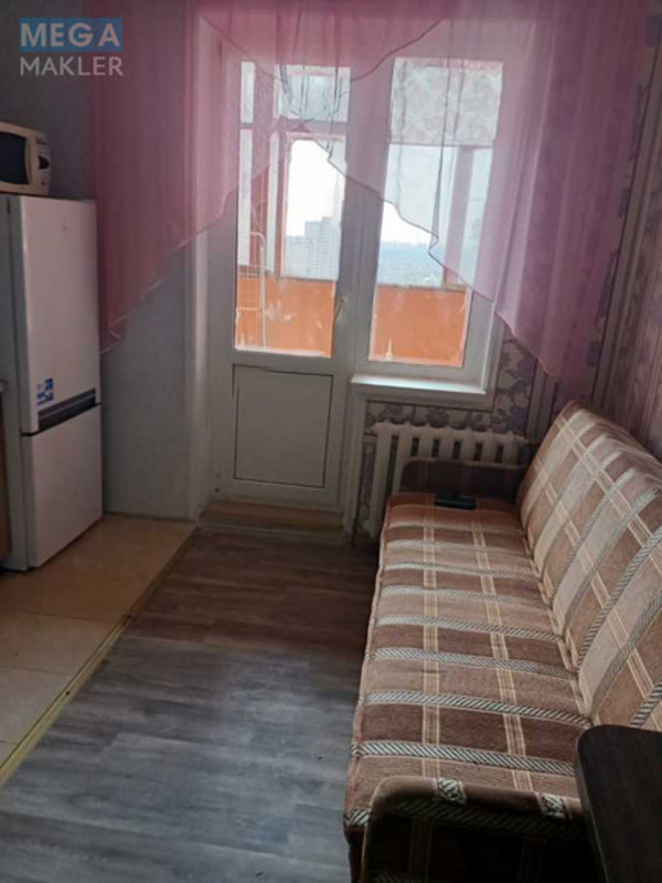 Оренда 1 кімнатної квартири, <a class="location-link" href="/kiev/" title="Недвижимость Київ">Київ</a>, <a class="location-link" href="/kiev/desnyanskij/" title="Недвижимость Деснянський район">Деснянський р-н</a>, Милославська вул., 8 (изображение 6)