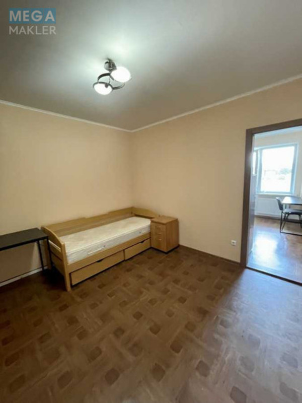 Оренда 1 кімнатної квартири, <a class="location-link" href="/kiev/" title="Недвижимость Київ">Київ</a>, <a class="location-link" href="/kiev/darnickij/" title="Недвижимость Дарницький район">Дарницький р-н</a>, Николая Хвылевого ул., 1 (изображение 6)