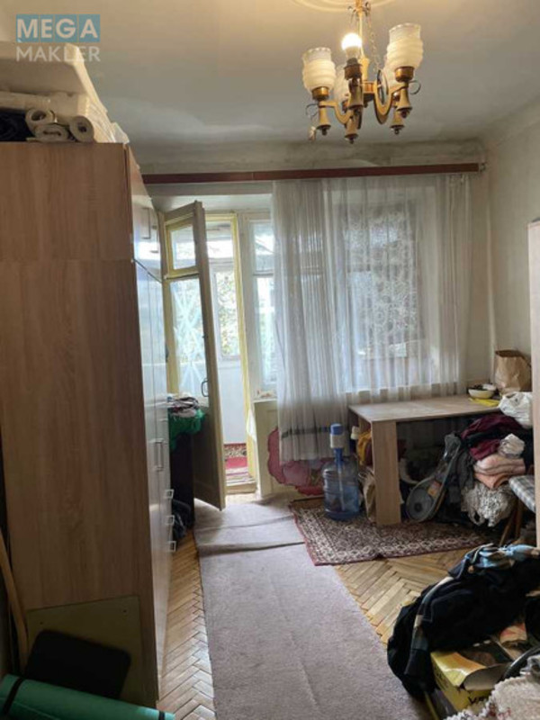 Продаж 2 кімнатної квартири (46/30/5), 5 пов. 5 пов. будинку, <a class="location-link" href="/kiev/" title="Недвижимость Київ">Київ</a>, <a class="location-link" href="/kiev/solomenskij/" title="Недвижимость Солом'янський район">Солом'янський р-н</a>, Винницкая ул., 8 (изображение 4)