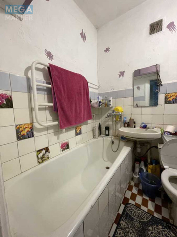 Продаж 2 кімнатної квартири (46/30/5), 5 пов. 5 пов. будинку, <a class="location-link" href="/kiev/" title="Недвижимость Київ">Київ</a>, <a class="location-link" href="/kiev/solomenskij/" title="Недвижимость Солом'янський район">Солом'янський р-н</a>, Винницкая ул., 8 (изображение 5)