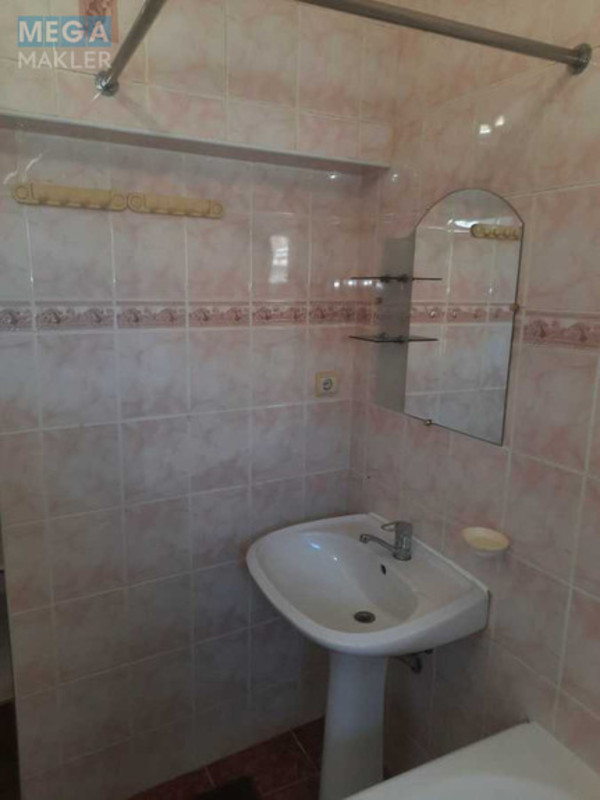 Оренда 2 кімнатної квартири, <a class="location-link" href="/odessa/" title="Недвижимость Одеса">Одеса</a>, <a class="location-link" href="/odessa/desnyanskij/" title="Недвижимость Деснянский район">Деснянский р-н</a>, Маразлиевская, 46 (изображение 5)