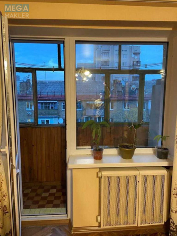 Оренда 2 кімнатної квартири, <a class="location-link" href="/kiev/" title="Недвижимость Київ">Київ</a>, <a class="location-link" href="/kiev/goloseevskij/" title="Недвижимость Голосіївський район">Голосіївський р-н</a>, Костанайська вул., 2 (изображение 16)
