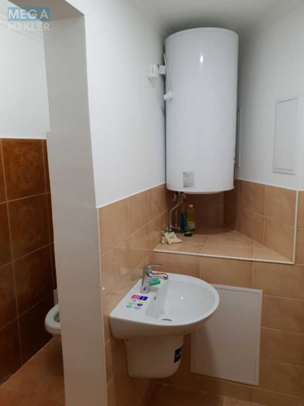 Продаж окремої будівлі/побудови, 167,20 кв.м, <a class="location-link" href="/kiev/" title="Недвижимость Київ">Київ</a>, <a class="location-link" href="/kiev/svyatoshinskij/" title="Недвижимость Святошинський район">Святошинський р-н</a>, Гната Юри вул., 9а (изображение 9)