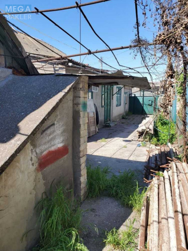 Продаж дома, 1 поверх, 61 кв.м, 3 кімнати, ділянка 10 соток, <a class="location-link" href="/odessa/" title="Недвижимость Одеса">Одеса</a>, <a class="location-link" href="/odessa/suvorovskij/" title="Недвижимость Суворовський район">Суворовський р-н</a>, Мичурина (изображение 4)