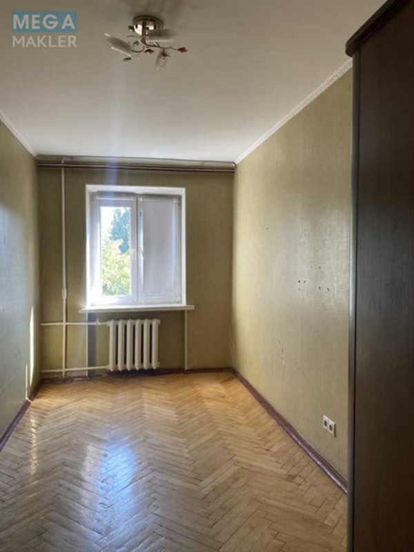 Продаж 2 кімнатної квартири (45/30/6), 5 пов. 5 пов. будинку, <a class="location-link" href="/kiev/" title="Недвижимость Київ">Київ</a>, <a class="location-link" href="/kiev/podolskij/" title="Недвижимость Подільський район">Подільський р-н</a>, Копилівська вул., 67 (изображение 16)