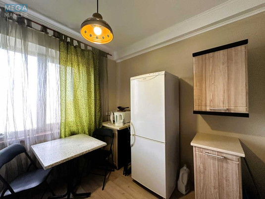 Оренда 3 кімнатної квартири, <a class="location-link" href="/kiev/" title="Недвижимость Київ">Київ</a>, <a class="location-link" href="/kiev/shevchenkovskij/" title="Недвижимость Шевченківський район">Шевченківський р-н</a>, Татарська вул., 36/5 (изображение 12)
