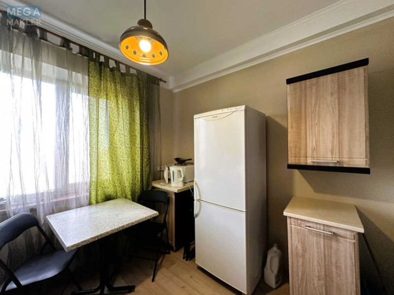 Оренда 3 кімнатної квартири, <a class="location-link" href="/kiev/" title="Недвижимость Київ">Київ</a>, <a class="location-link" href="/kiev/shevchenkovskij/" title="Недвижимость Шевченківський район">Шевченківський р-н</a>, Татарська вул., 36/5 (изображение 12)