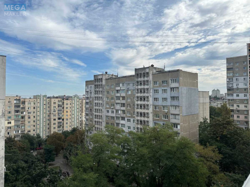 Оренда 3 кімнатної квартири, <a class="location-link" href="/kiev/" title="Недвижимость Київ">Київ</a>, <a class="location-link" href="/kiev/shevchenkovskij/" title="Недвижимость Шевченківський район">Шевченківський р-н</a>, Татарська вул., 36/5 (изображение 15)