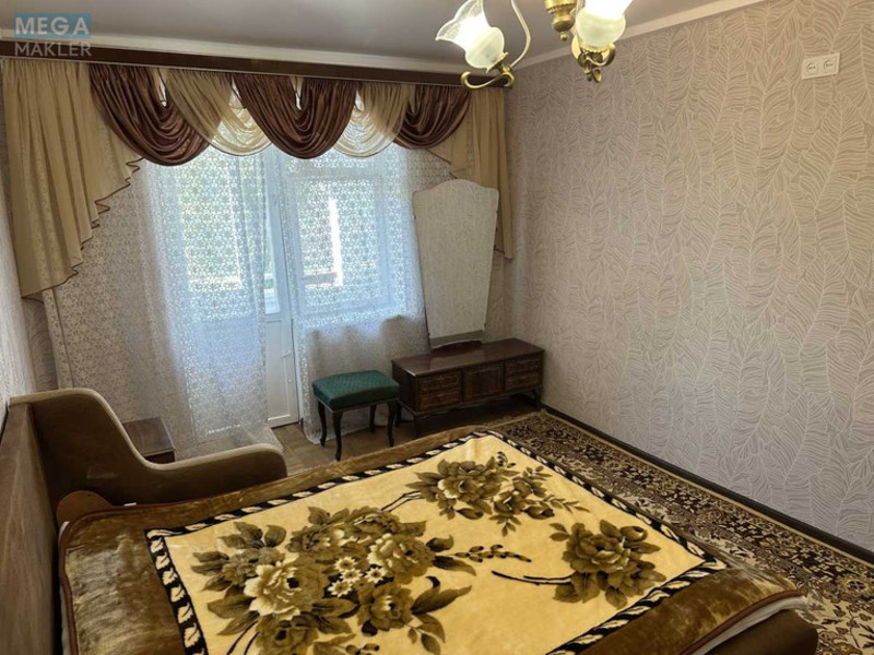 Оренда 3 кімнатної квартири, <a class="location-link" href="/kiev/" title="Недвижимость Київ">Київ</a>, <a class="location-link" href="/kiev/solomenskij/" title="Недвижимость Солом'янський район">Солом'янський р-н</a>, Волгоградська вул., 5 (изображение 7)