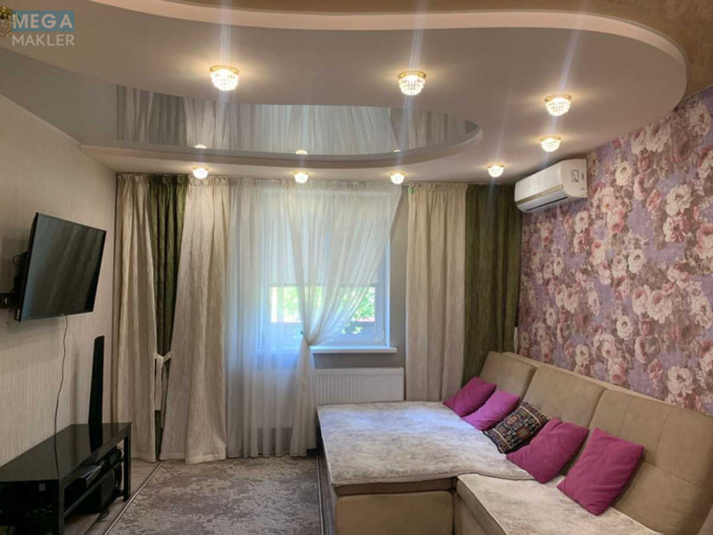 Продаж дома, 2&nbsp;поверху, 201&nbsp;кв.м, 6&nbsp;кімнат, ділянка 5&nbsp;соток, <a class="location-link" href="/vita-pochtovaya/" title="Недвижимость Віта-Поштова">Віта-Поштова</a>, Паркова, 12 (изображение 2)