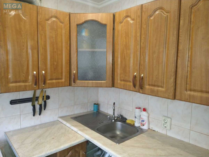 Оренда 2 кімнатної квартири, <a class="location-link" href="/kiev/" title="Недвижимость Київ">Київ</a>, <a class="location-link" href="/kiev/dneprovskij/" title="Недвижимость Дніпровський район">Дніпровський р-н</a>, Юности ул. (изображение 3)