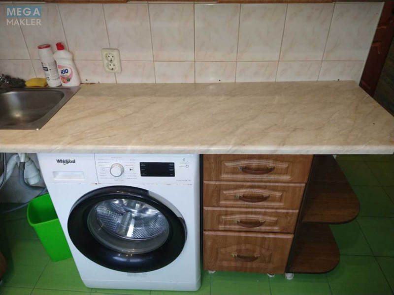 Оренда 2 кімнатної квартири, <a class="location-link" href="/kiev/" title="Недвижимость Київ">Київ</a>, <a class="location-link" href="/kiev/dneprovskij/" title="Недвижимость Дніпровський район">Дніпровський р-н</a>, Юности ул. (изображение 6)