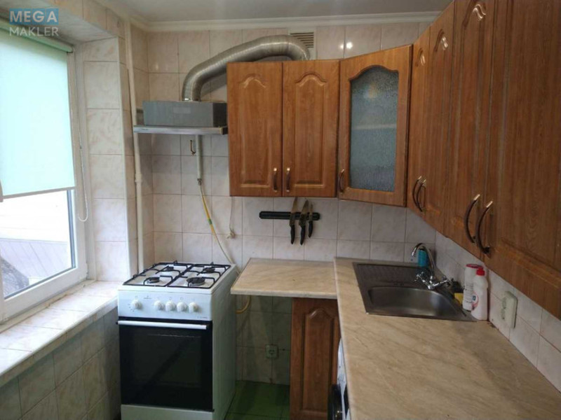 Оренда 2 кімнатної квартири, <a class="location-link" href="/kiev/" title="Недвижимость Київ">Київ</a>, <a class="location-link" href="/kiev/dneprovskij/" title="Недвижимость Дніпровський район">Дніпровський р-н</a>, Юности ул. (изображение 9)
