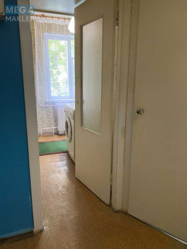 Оренда 1 кімнатної квартири, <a class="location-link" href="/kiev/" title="Недвижимость Київ">Київ</a>, <a class="location-link" href="/kiev/podolskij/" title="Недвижимость Подільський район">Подільський р-н</a>, Краснопольская ул., 8 (изображение 11)