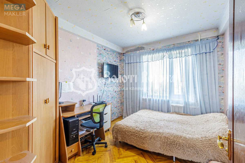 Продаж 3 кімнатної квартири (61/40/7), 8 пов. 9 пов. будинку, <a class="location-link" href="/kiev/" title="Недвижимость Київ">Київ</a>, <a class="location-link" href="/kiev/desnyanskij/" title="Недвижимость Деснянський район">Деснянський р-н</a>, Академіка Курчатова вул., 3 (изображение 10)