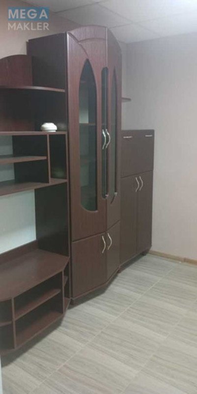 Продаж окремої будівлі/побудови, 257&nbsp;кв.м, <a class="location-link" href="/kiev/" title="Недвижимость Київ">Київ</a>, <a class="location-link" href="/kiev/svyatoshinskij/" title="Недвижимость Святошинський район">Святошинський р-н</a>, Гната Юри вул., 9 (изображение 6)