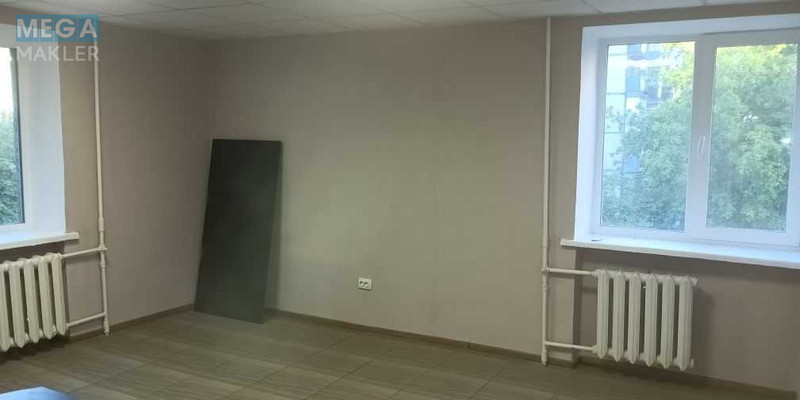 Продаж окремої будівлі/побудови, 257&nbsp;кв.м, <a class="location-link" href="/kiev/" title="Недвижимость Київ">Київ</a>, <a class="location-link" href="/kiev/svyatoshinskij/" title="Недвижимость Святошинський район">Святошинський р-н</a>, Гната Юри вул., 9 (изображение 10)