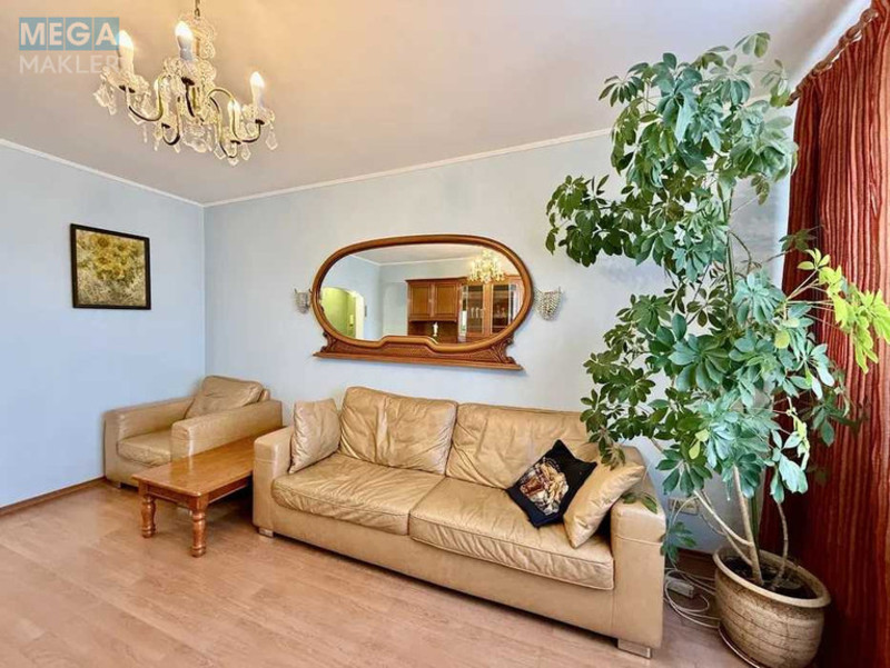 Оренда 3 кімнатної квартири, <a class="location-link" href="/dnepropetrovsk/" title="Недвижимость Дніпра">Дніпро</a>, Гагарина, 104 (изображение 5)