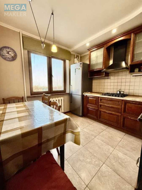 Оренда 3 кімнатної квартири, <a class="location-link" href="/dnepropetrovsk/" title="Недвижимость Дніпра">Дніпро</a>, Гагарина, 104 (изображение 6)
