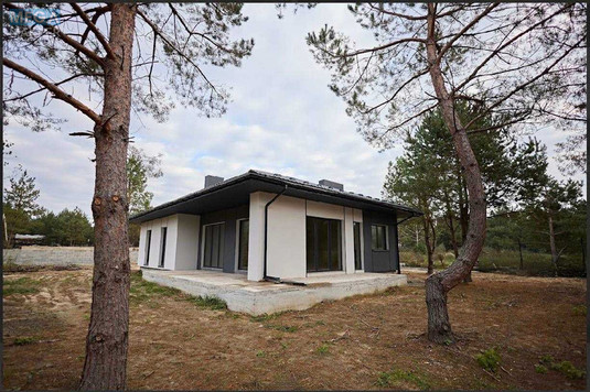 Продаж дома, 1&nbsp; поверх, 120&nbsp;кв.м, 3&nbsp;кімнати, ділянка 8&nbsp;соток, <a class="location-link" href="/kozlin/" title="Недвижимость Козлін">Козлин</a>, Козлин (изображение 2)