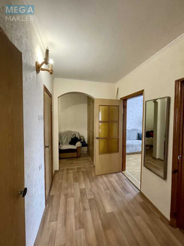 Продаж 2 кімнатної квартири (56/30/8,5), 8 пов. 16 пов. будинку, <a class="location-link" href="/kiev/" title="Недвижимость Київ">Київ</a>, <a class="location-link" href="/kiev/svyatoshinskij/" title="Недвижимость Святошинський район">Святошинський р-н</a>, Академика Ефремова ул., 25 (изображение 5)
