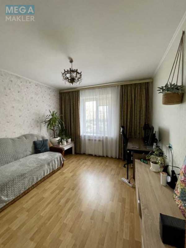 Продаж 2 кімнатної квартири (56/30/8,5), 8 пов. 16 пов. будинку, <a class="location-link" href="/kiev/" title="Недвижимость Київ">Київ</a>, <a class="location-link" href="/kiev/svyatoshinskij/" title="Недвижимость Святошинський район">Святошинський р-н</a>, Академика Ефремова ул., 25 (изображение 10)