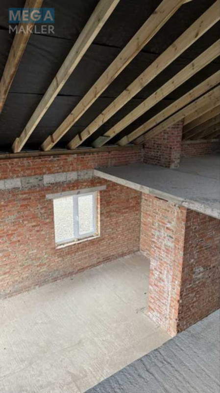 Продаж дома, 2&nbsp;поверху, 190&nbsp;кв.м, 4&nbsp;кімнати, ділянка 5&nbsp;соток, <a class="location-link" href="/obarov/" title="Недвижимость Обарів">Обарів</a>, масив Золотий (изображение 7)