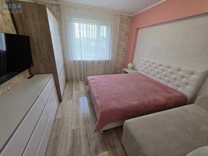 Продаж дома, 2&nbsp;поверху, 197&nbsp;кв.м, 6&nbsp;кімнат, ділянка 14&nbsp;соток, <a class="location-link" href="/belaya-krinica-selo/" title="Недвижимость Біла Криниця">Біла Криниця</a>, Джерельна (изображение 3)