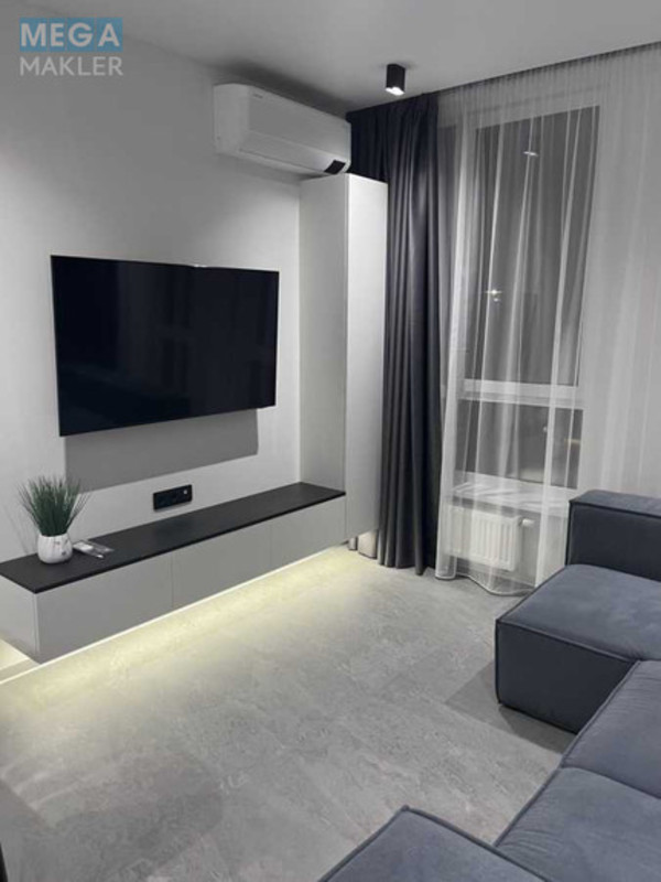 Оренда 1 кімнатної квартири, <a class="location-link" href="/kiev/" title="Недвижимость Київ">Київ</a>, <a class="location-link" href="/kiev/shevchenkovskij/" title="Недвижимость Шевченківський район">Шевченківський р-н</a>, Салютна вул. (изображение 8)