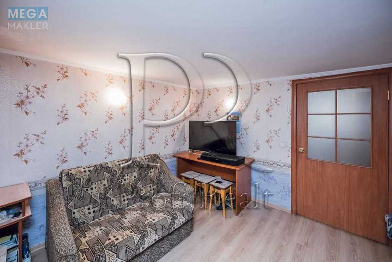 Продаж дома, 2&nbsp;поверху, 72&nbsp;кв.м, 3&nbsp;кімнати, ділянка 7&nbsp;соток, <a class="location-link" href="/tarasovka-selo-kv-kievo-svyatoshinskij-rajon/" title="Недвижимость Тарасівка">Тарасівка</a>, Шевченко вулиця (изображение 13)