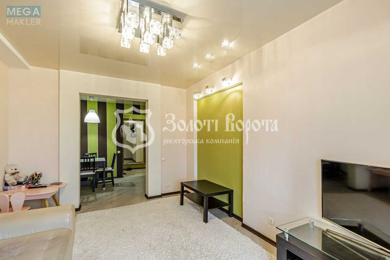 Продаж 3 кімнатної квартири (74/45/4,5), 17 пов. 22 пов. будинку, <a class="location-link" href="/kiev/" title="Недвижимость Київ">Київ</a>, <a class="location-link" href="/kiev/podolskij/" title="Недвижимость Подільський район">Подільський р-н</a>, Європейського Союзу просп., 19а (изображение 3)
