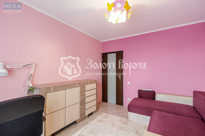 Продаж 3 кімнатної квартири (74/45/4,5), 17 пов. 22 пов. будинку, <a class="location-link" href="/kiev/" title="Недвижимость Київ">Київ</a>, <a class="location-link" href="/kiev/podolskij/" title="Недвижимость Подільський район">Подільський р-н</a>, Європейського Союзу просп., 19а (изображение 6)