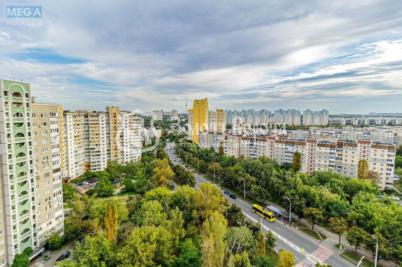 Продаж 3 кімнатної квартири (74/45/4,5), 17 пов. 22 пов. будинку, <a class="location-link" href="/kiev/" title="Недвижимость Київ">Київ</a>, <a class="location-link" href="/kiev/podolskij/" title="Недвижимость Подільський район">Подільський р-н</a>, Європейського Союзу просп., 19а (изображение 24)