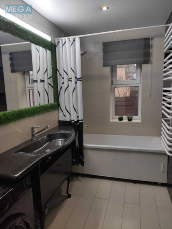 Продаж дома, 2 поверху, 170 кв.м, 4 кімнати, ділянка 5,35 соток, <a class="location-link" href="/rovno/" title="Недвижимость Рівне">Рівне</a>, масив Криниченька (изображение 6)