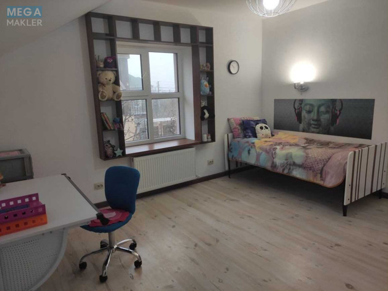 Продаж дома, 2 поверху, 170 кв.м, 4 кімнати, ділянка 5,35 соток, <a class="location-link" href="/rovno/" title="Недвижимость Рівне">Рівне</a>, масив Криниченька (изображение 8)
